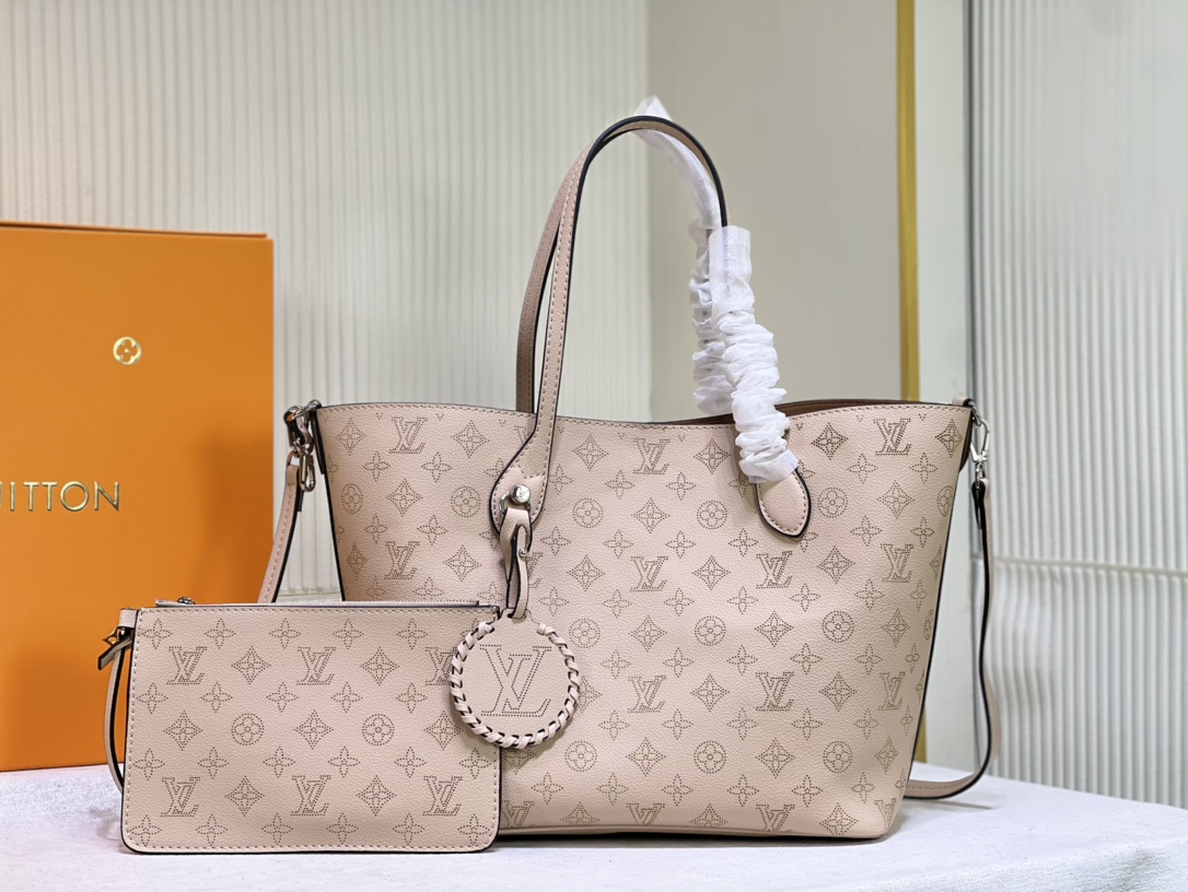 Louis Vuitton Medium Bags & Handbags for Women